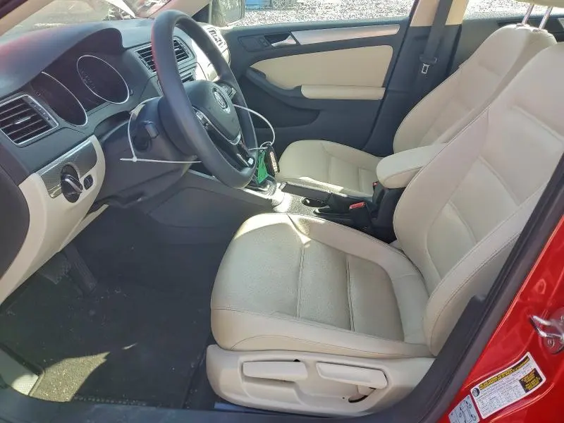 2018 VOLKSWAGEN JETTA SE  