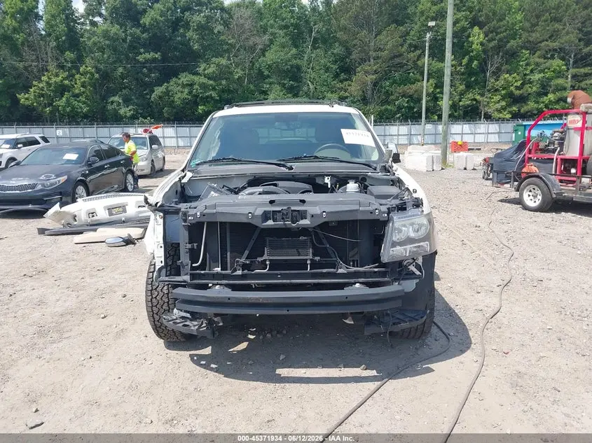 2010 CHEVROLET AVALANCHE 1500 LTZ