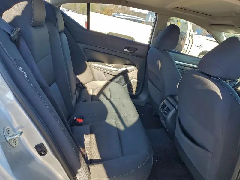 2019 NISSAN ALTIMA SV  