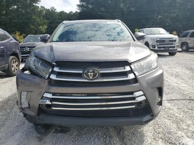 2019 TOYOTA HIGHLANDER LIMITED  