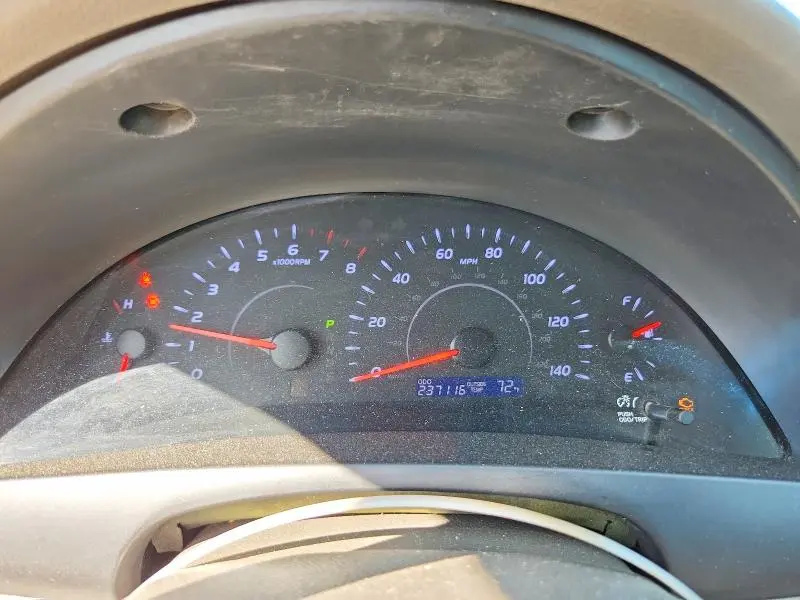 2011 TOYOTA CAMRY LE  