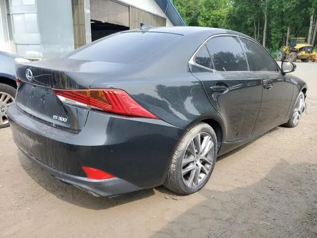 2019 LEXUS IS 300  