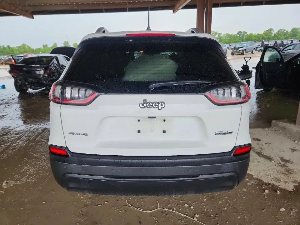 2021 JEEP CHEROKEE LATITUDE PLUS  