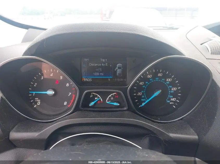 2016 FORD ESCAPE SE