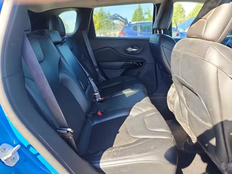 2021 JEEP CHEROKEE LATITUDE PLUS  