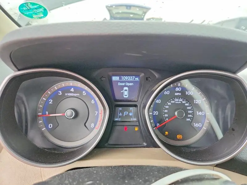 2013 HYUNDAI ELANTRA GT BASE  