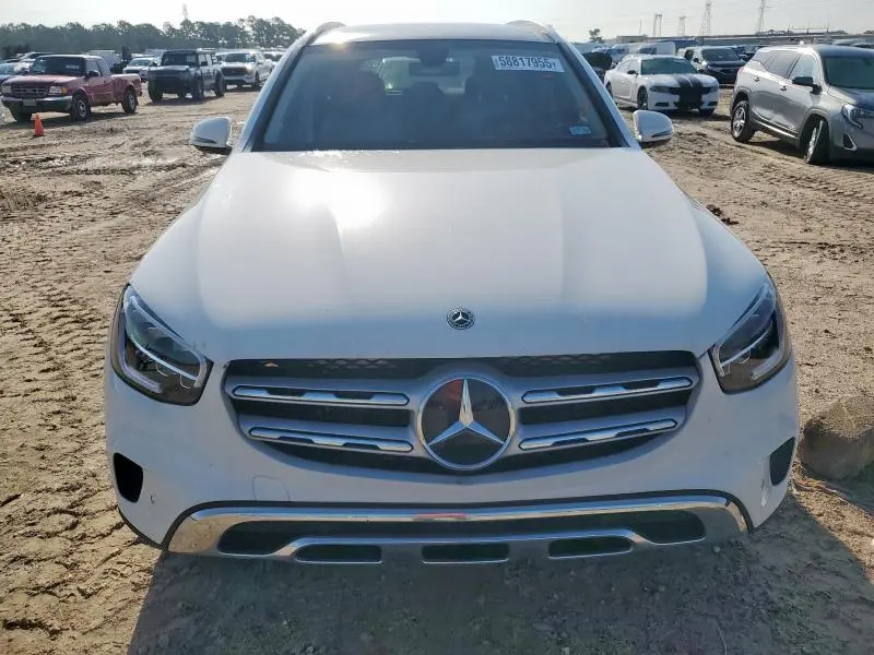 2021 MERCEDES-BENZ GLC 300  