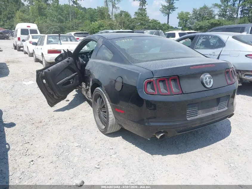 2014 FORD MUSTANG V6