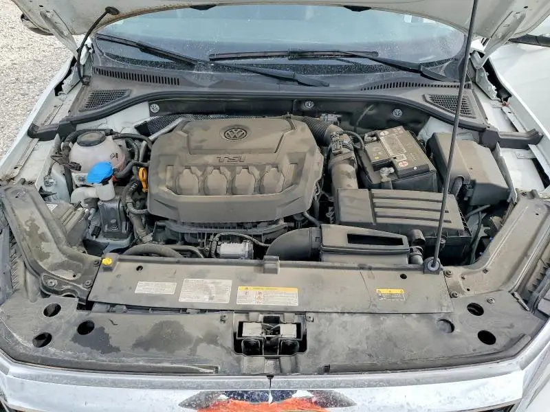 2022 VOLKSWAGEN PASSAT SE  