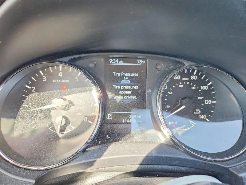2017 NISSAN ROGUE SV  