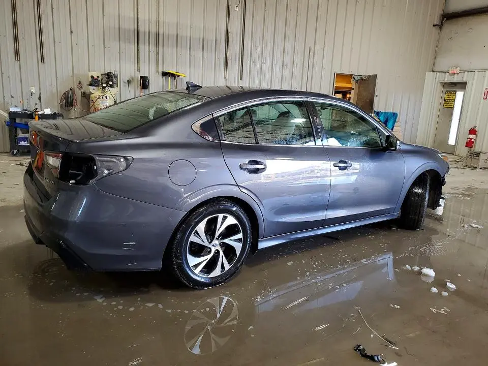 2022 SUBARU LEGACY PREMIUM  