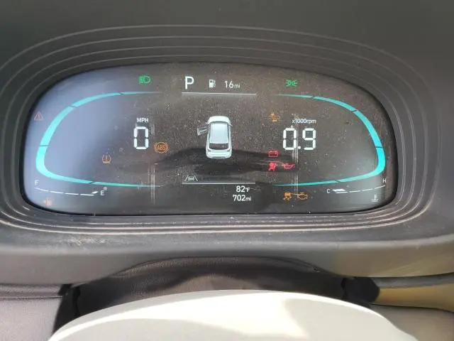 2025 HYUNDAI VENUE SE  