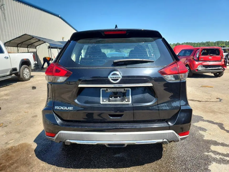 2017 NISSAN ROGUE S  