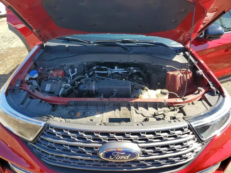2022 FORD EXPLORER XLT  