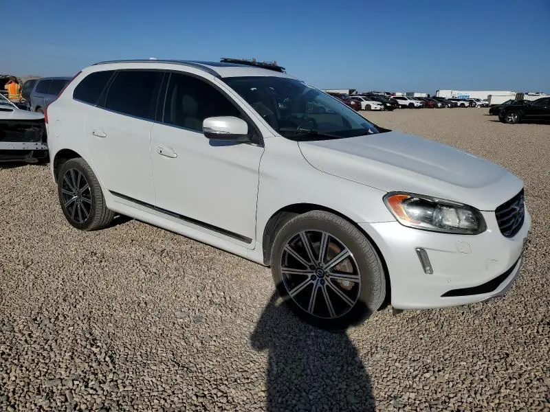 2017 VOLVO XC60 T6 INSCRIPTION  