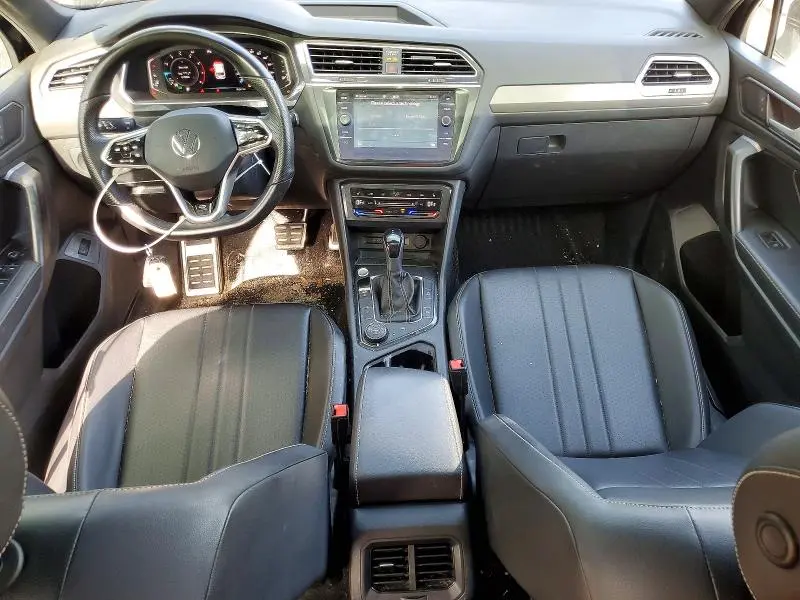 2022 VOLKSWAGEN TIGUAN SE R-LINE BLACK  