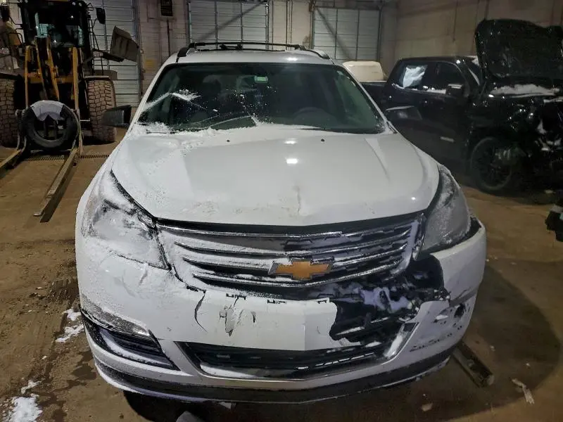 2017 CHEVROLET TRAVERSE LS  