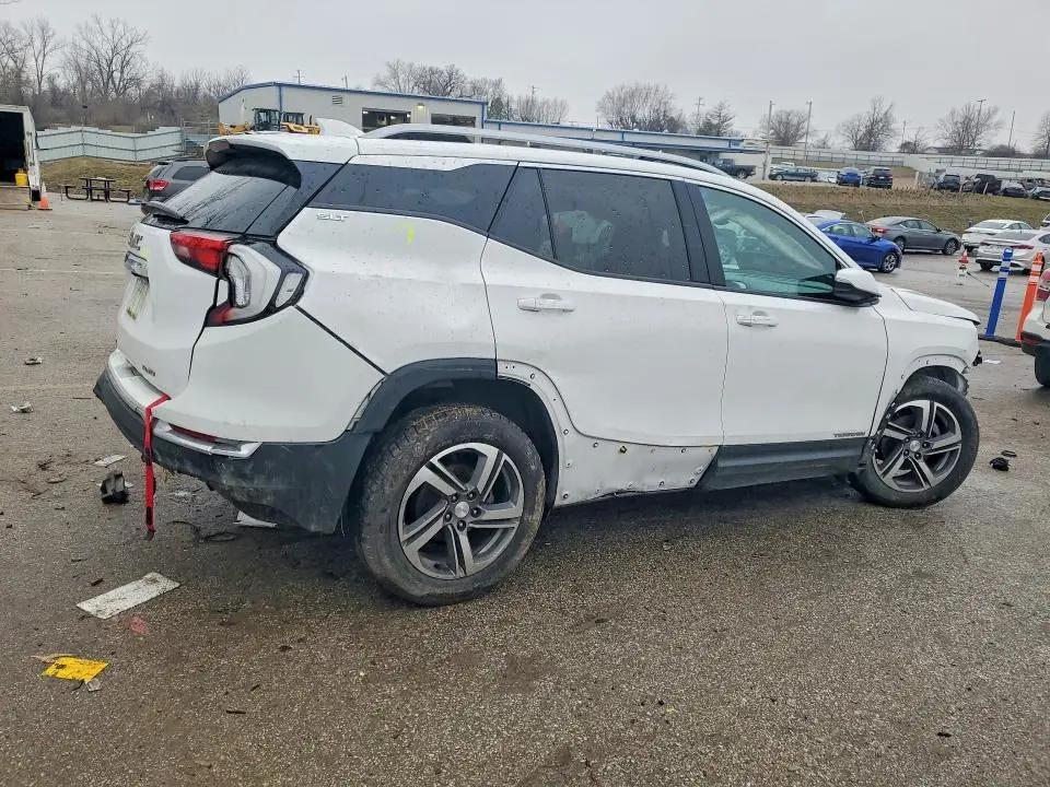 2019 GMC TERRAIN SLT  