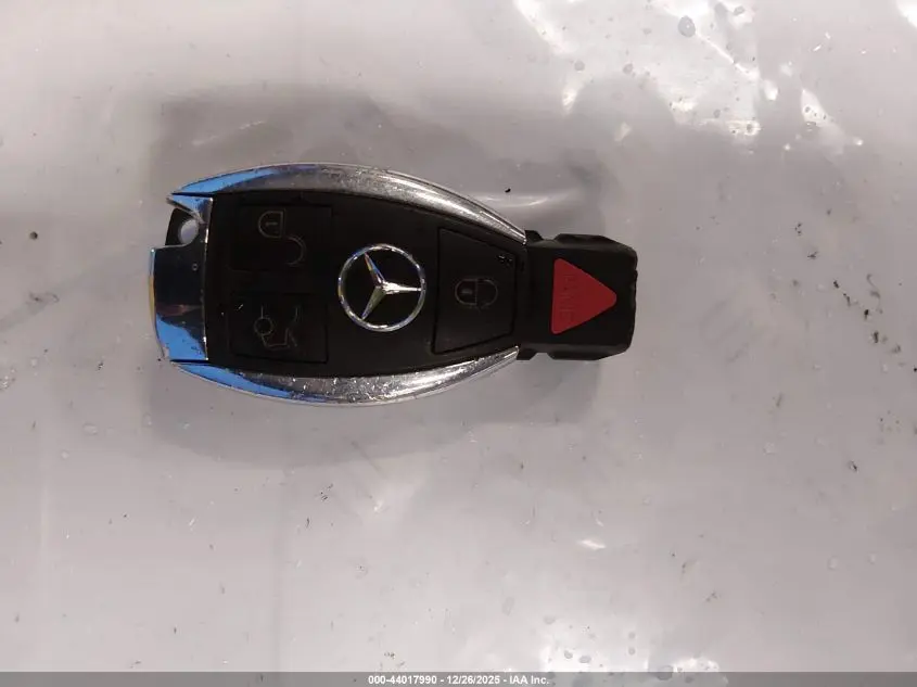 2017 MERCEDES-BENZ GLA 250 4MATIC