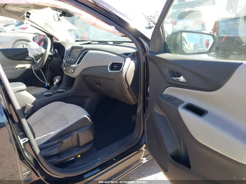 2023 CHEVROLET EQUINOX FWD LS