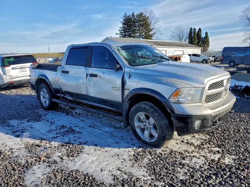 2014 RAM 1500 SLT  