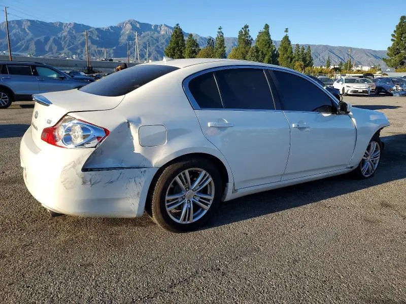 2013 INFINITI G37 BASE  
