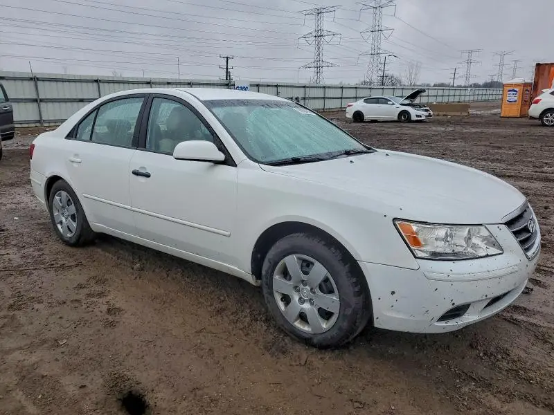 2010 HYUNDAI SONATA GLS  