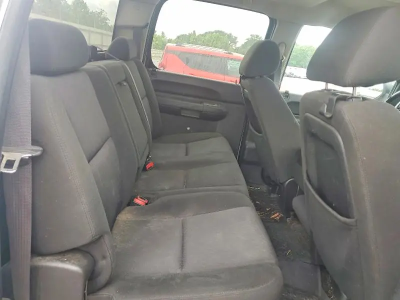 2011 CHEVROLET SILVERADO C1500 LS  