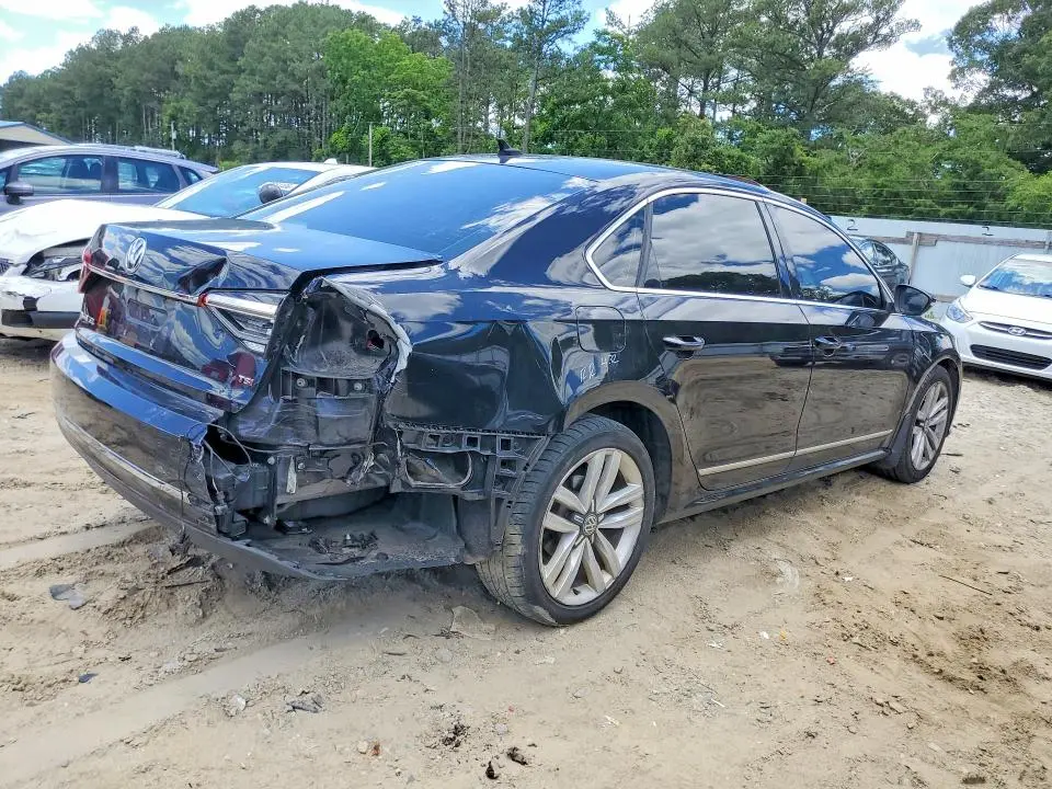 2017 VOLKSWAGEN PASSAT SEL PREMIUM  