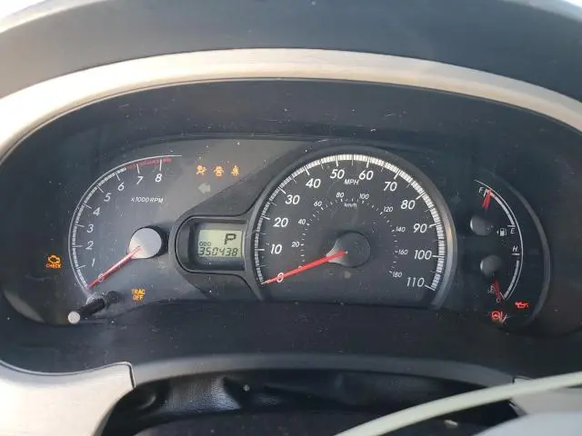 2014 TOYOTA SIENNA LE  