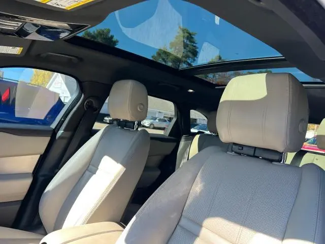 2019 LAND ROVER RANGE ROVER VELAR R-DYNAMIC SE  