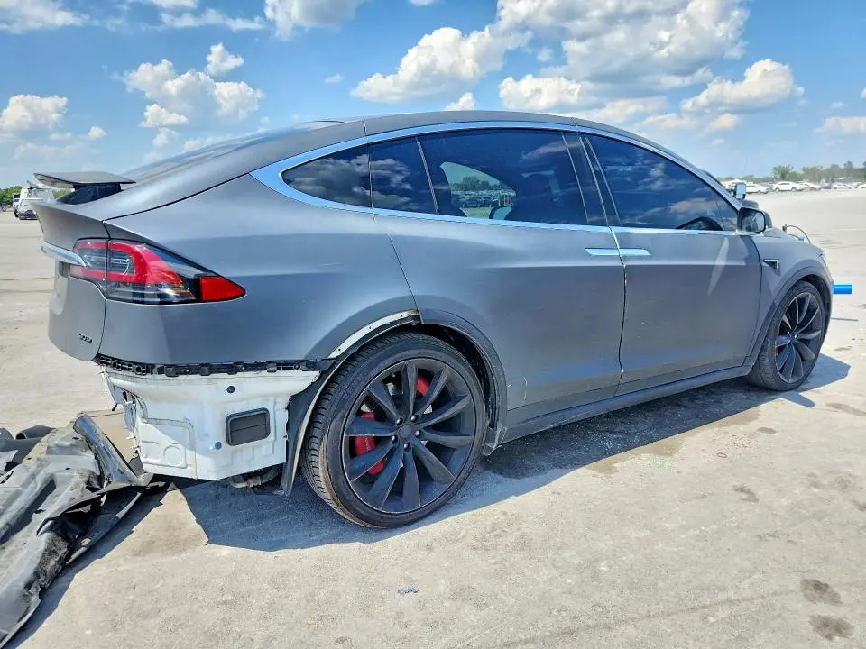 2017 TESLA MODEL X   