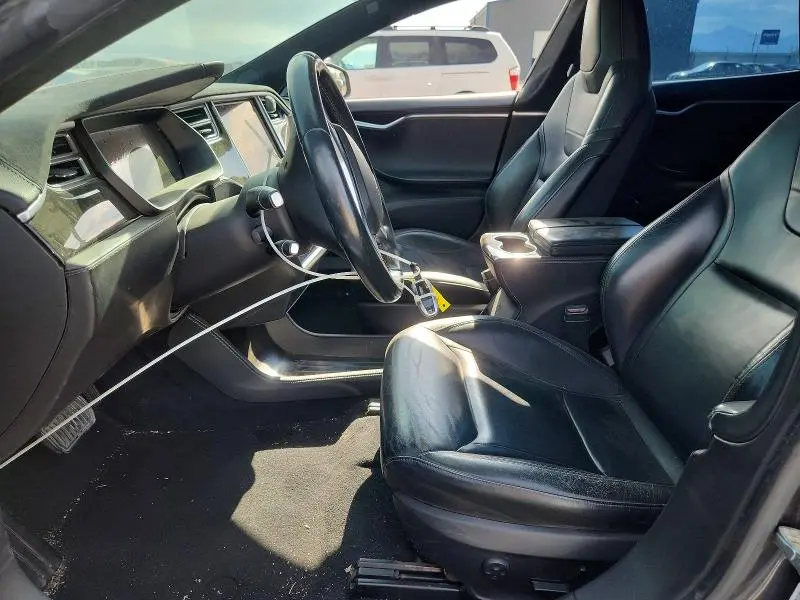 2015 TESLA MODEL S   
