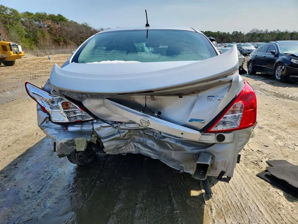 2016 NISSAN VERSA 1.6 SV  