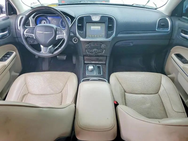 2016 CHRYSLER 300C   
