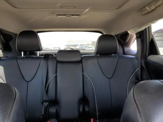 2015 TOYOTA VENZA LE  