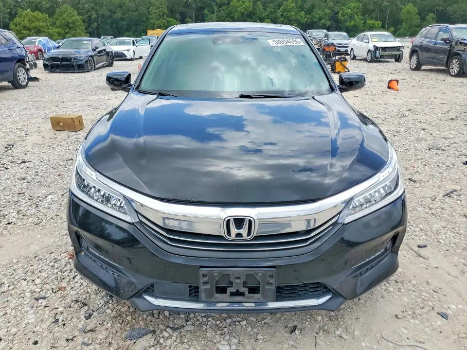 2017 HONDA ACCORD TOURING  