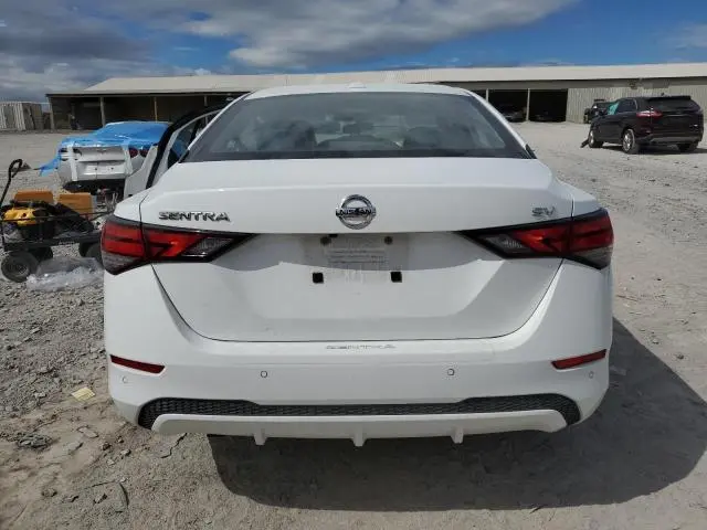 2022 NISSAN SENTRA SV  