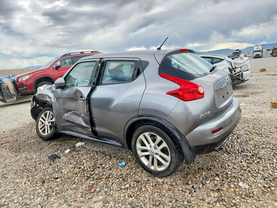 2014 NISSAN JUKE S  