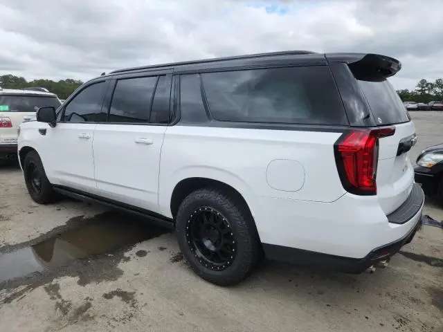 2022 GMC YUKON XL K1500 AT4  