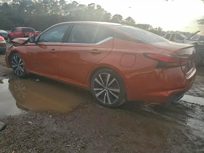 2020 NISSAN ALTIMA SR  