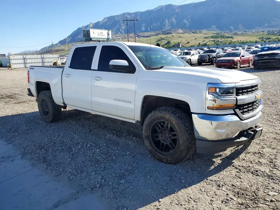 2017 CHEVROLET SILVERADO K1500 LT  