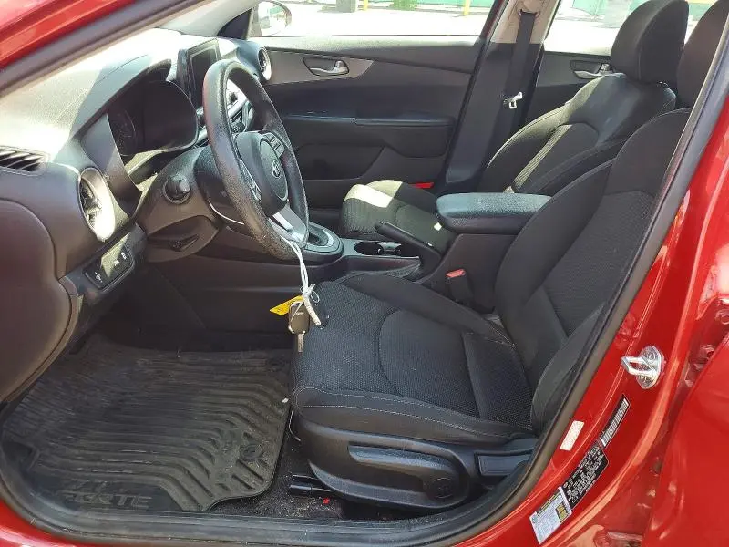 2021 KIA FORTE LXS  