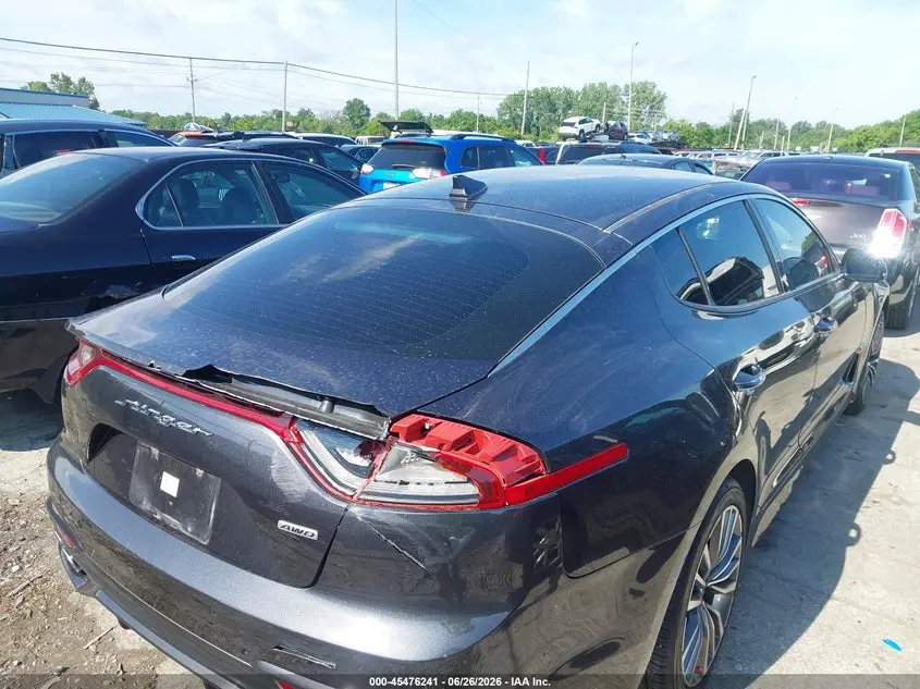 2019 KIA STINGER  