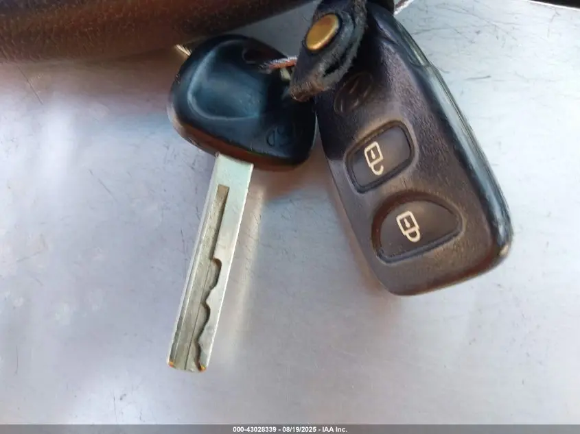 2015 HYUNDAI ACCENT GS