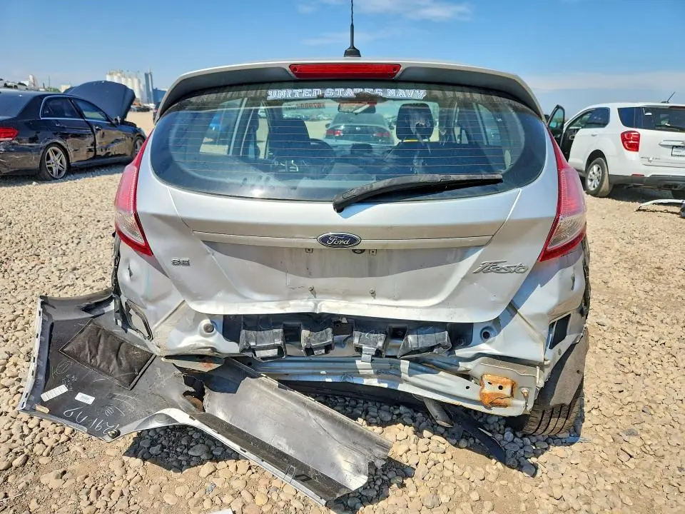 2018 FORD FIESTA SE  