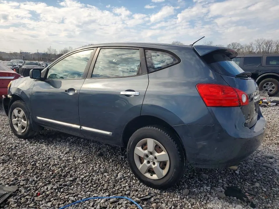 2013 NISSAN ROGUE S  