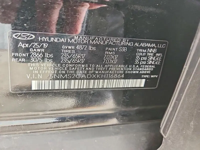2019 HYUNDAI SANTA FE SE  