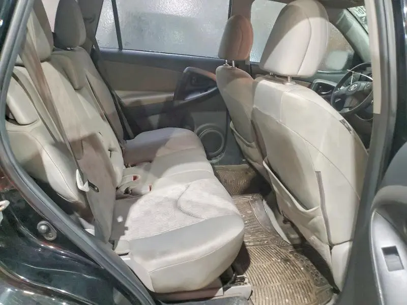 2011 TOYOTA RAV4 BASE  