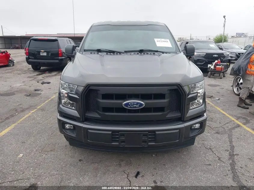 2017 FORD F-150 XL